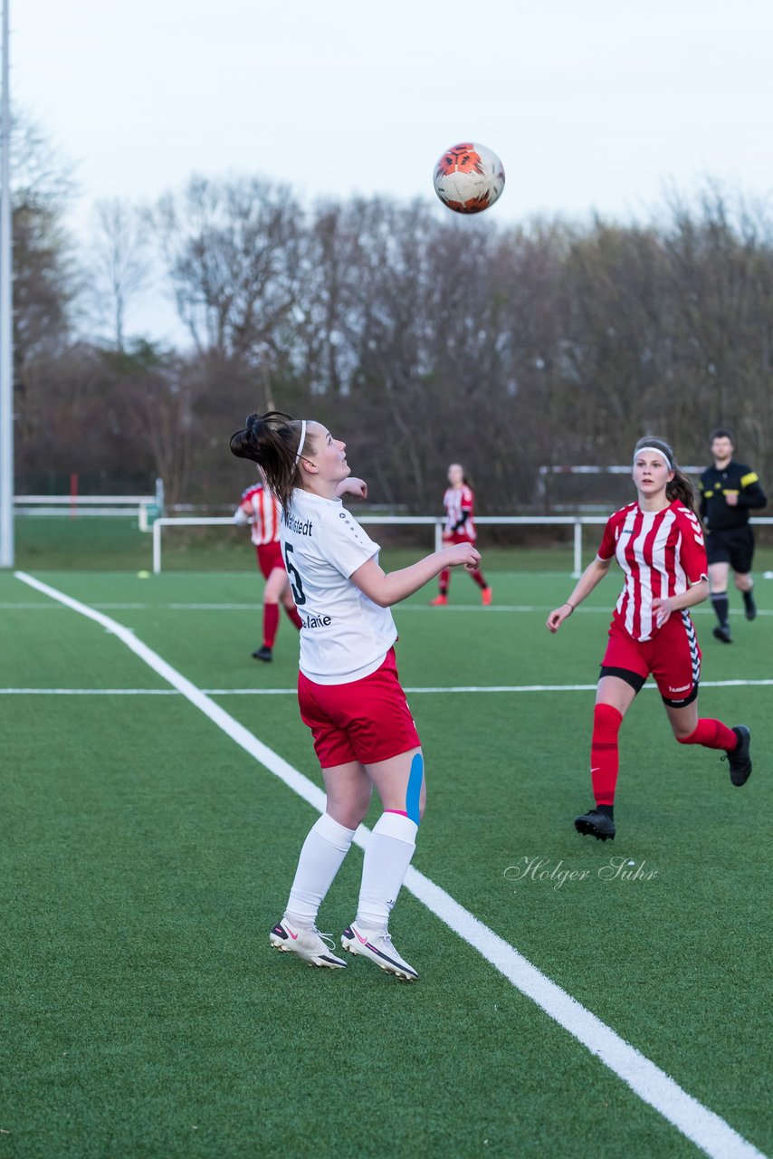 Bild 181 - wBJ SV Wahlstedt - TuS Tensfeld : Ergebnis: 0:1